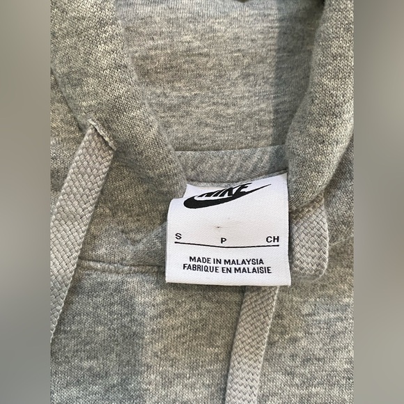 NEW Nike Mens Small Sportswear Club Fleece Pullover Hoodie - Gray (BV2654-063) - Picture 5 of 6